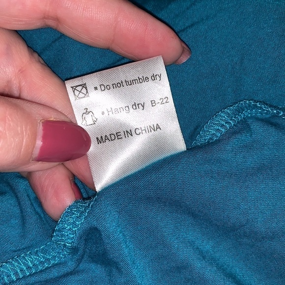 Dearcase Blue Long Sleeve Swing T-Shirt Size Medium NWT - Picture 7 of 7